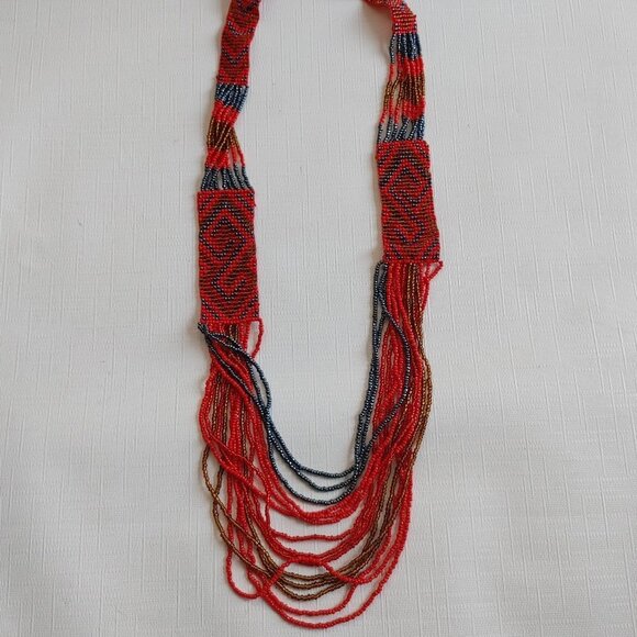 Beautiful 14 Strand Beaded Necklace Bib type Necklace - Picture 1 of 7